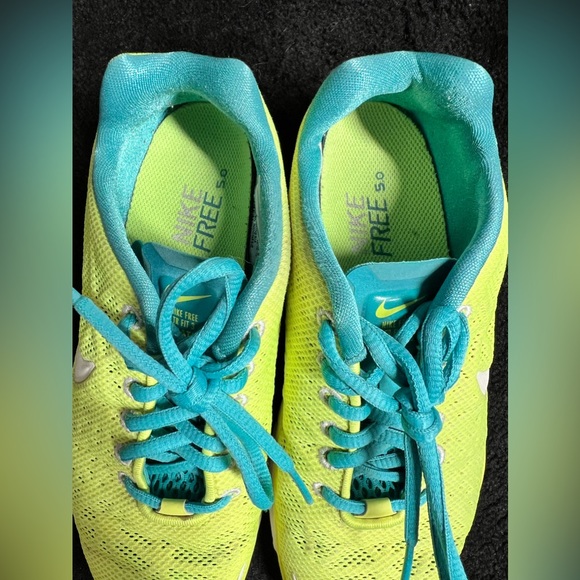 Nike Free 5.0 - Picture 2 of 3